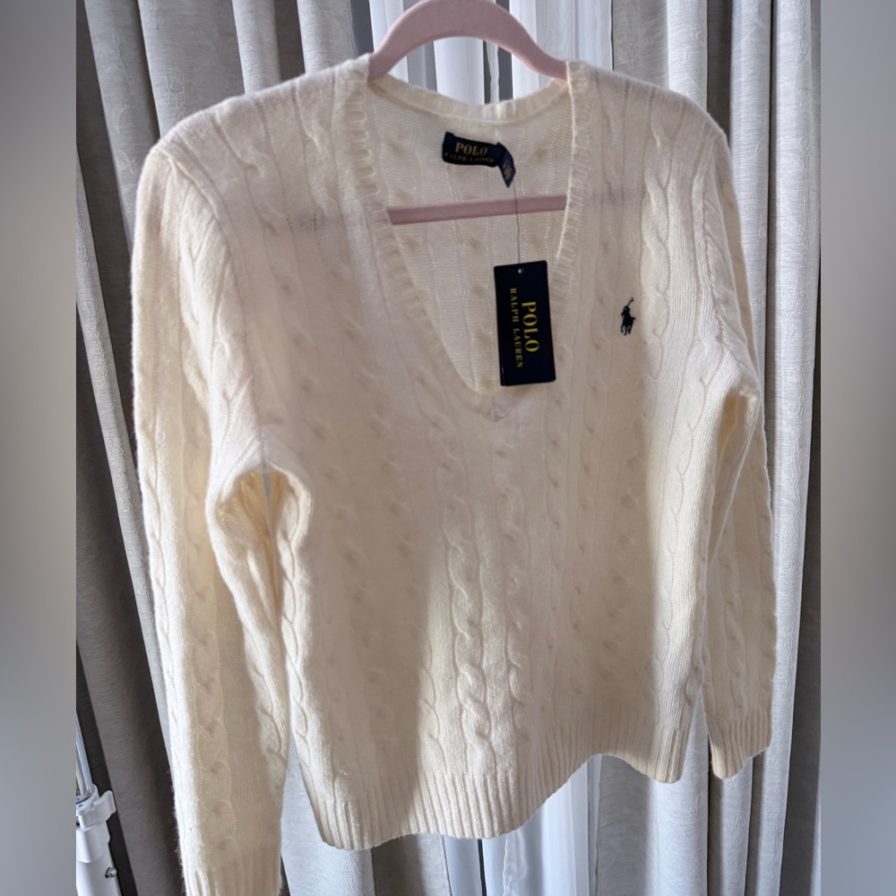Ralph Lauren Women's V-Neck Cream Sweater